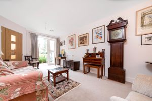 LOUNGE- click for photo gallery